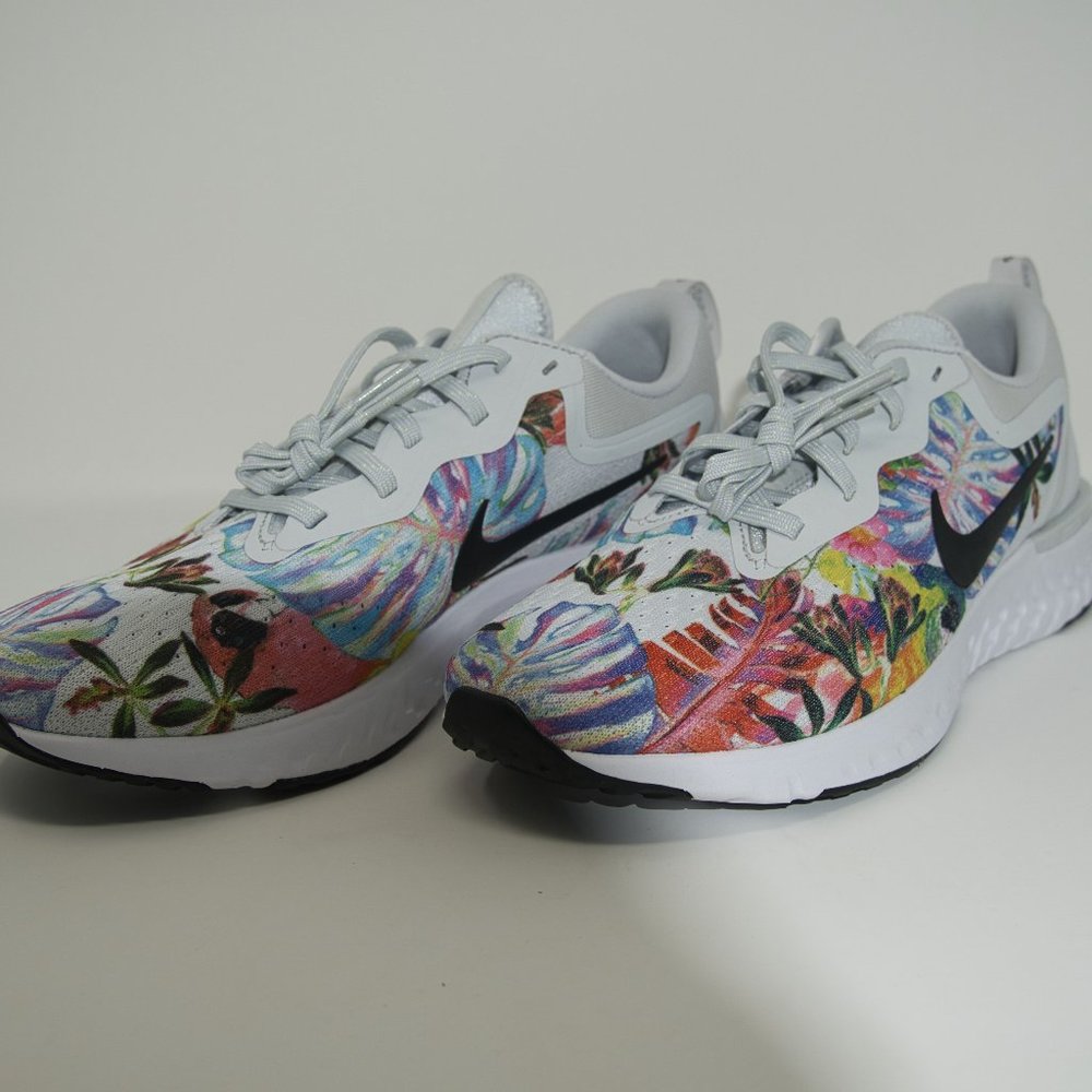 Nike Women's Athletic Shoes - Multicolor Floral